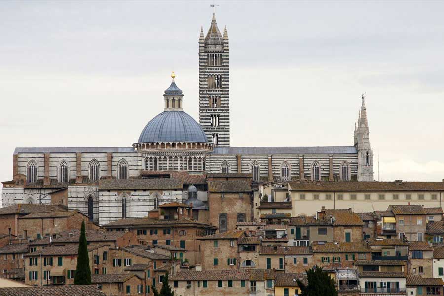 Farmhouses and villas Siena